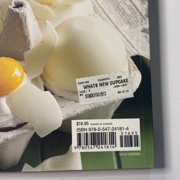 “What’s new Cupcake?” Cupcake design baking book - Picture 4 of 4